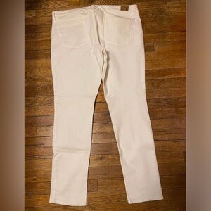 American Eagle. Size 14. White